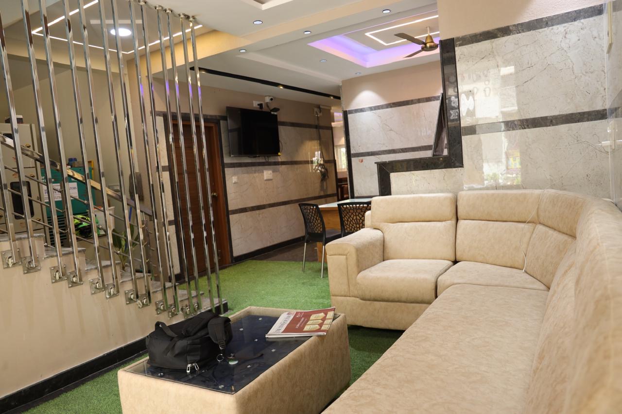 Smart PGs premium common area